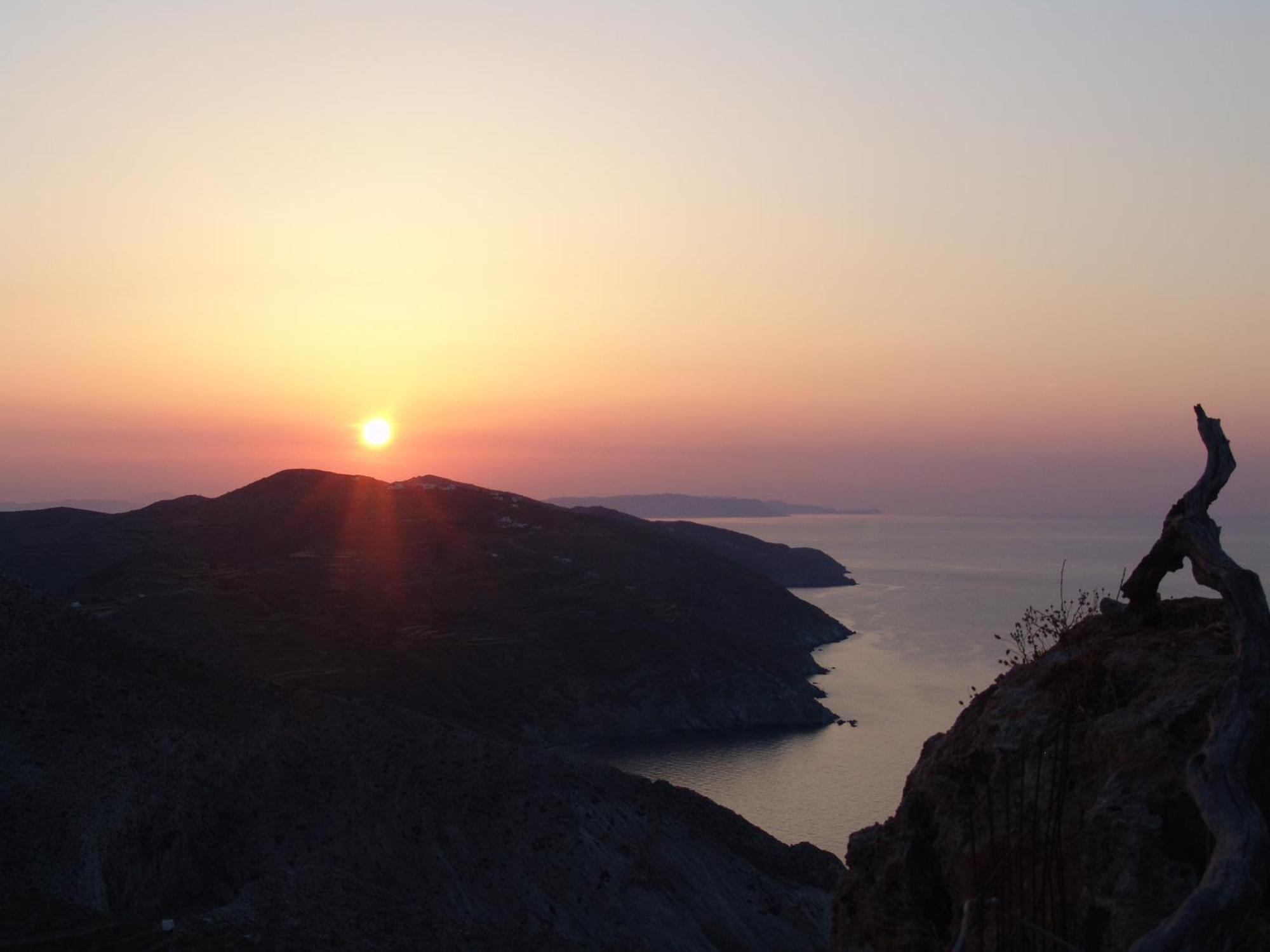 Anima Apartments Folegandros Town Exterior photo